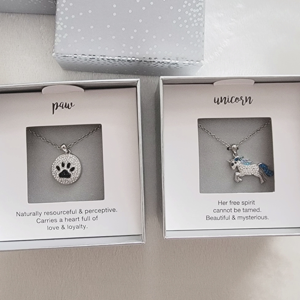NWT 🦄  🐾 little girl's jewelry 3 pendant necklaces